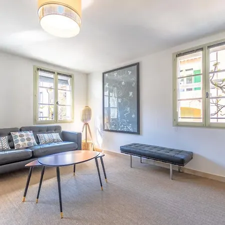 Les Lices A L Cozy & L Shellter Apartment Saint-Tropez